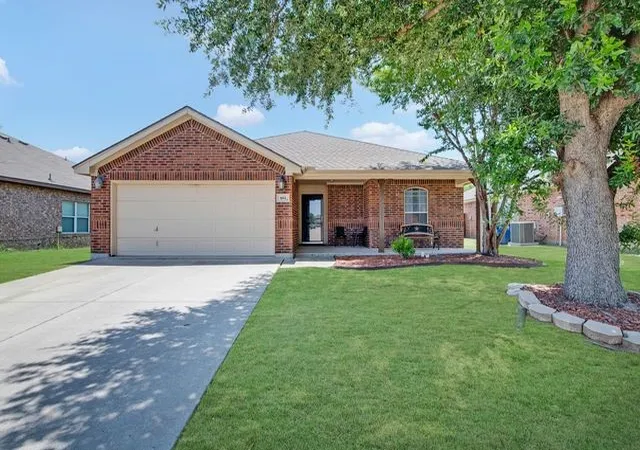 Photo 1 of Single family home for sale at 804 Bur Oak Dr, Burleson, TX 76028 | MLS# 21336025 | Listing updated on 2026-08-02
