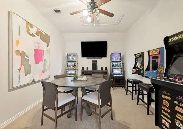 Photo 4 of Single family home for sale at 6206 Shoal Creek Trl, Garland, TX 75044 | MLS# 21336068 | Listing updated on 2026-09-13