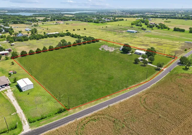 Land for sale at 14221 County Road 545, Nevada, TX 75173 | MLS# 21336328
