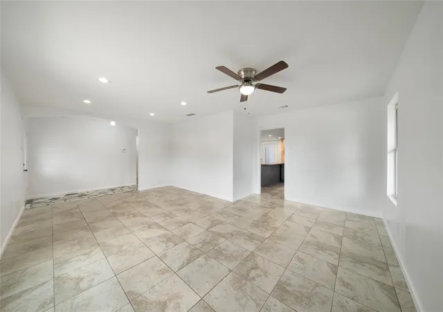 Photo 4 of Single family home for sale at 3707 Kimball Ridge Ct, Dallas, TX 75233 | MLS# 21336169 | Listing updated on 2026-10-07