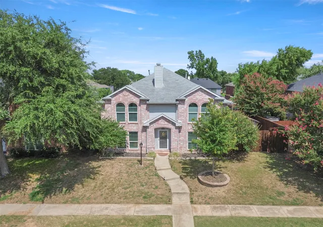 Photo 2 of Single family home for sale at 1428 Creekview Dr, Lewisville, TX 75067 | MLS# 21334283 | Listing updated on 2026-09-14