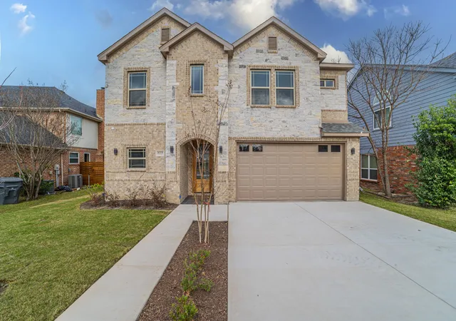 Photo 1 of Sale Pending at 8319 Deep Green Dr, Dallas, TX 75249 | MLS# 21336505 | Listing updated on 2026-10-01