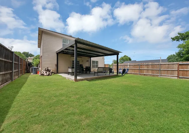 Photo 2 of Single family home for sale at 3372 Mojave Dr, Dallas, TX 75241 | MLS# 21334444 | Listing updated on 2026-07-28