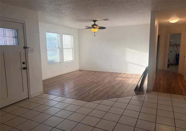 Photo 2 of Sale Pending at 1229 Longleaf Dr, Cedar Hill, TX 75104 | MLS# 21336575 | Listing updated on 2026-09-16