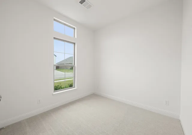 Photo 3 of Single family home for sale at 128 Trinity St, Grandview, TX 76050 | MLS# 21336521 | Listing updated on 2026-09-11