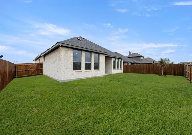 Photo 3 of Single family home for sale at 144 Trinity St, Grandview, TX 76050 | MLS# 21336539 | Listing updated on 2026-09-11