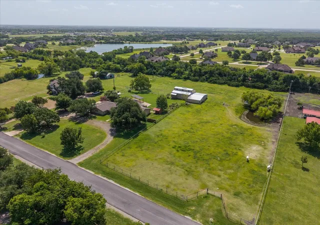 Photo 1 of Single family home for sale at 441 Briar Gln, Rockwall, TX 75032 | MLS# 21318581 | Listing updated on 2026-09-12