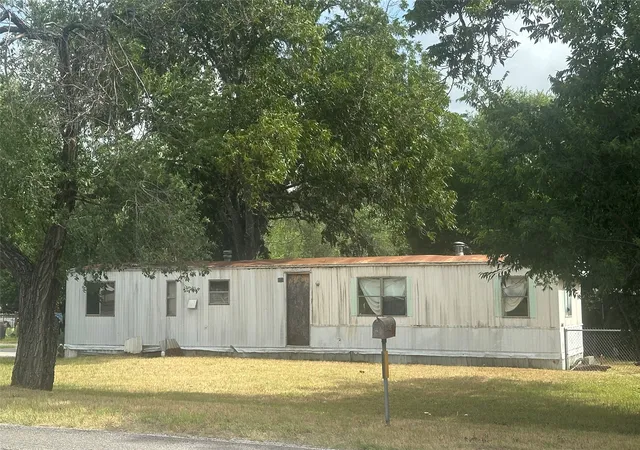 Photo 2 of Land for sale at 533 W Sipe Springs Rd, De Leon, TX 76444 | MLS# 21336108 | Listing updated on 2026-07-29