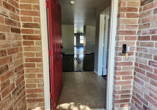 Photo 2 of Single family home for sale at 700 Swan Dr, Aubrey, TX 76227 | MLS# 21336451 | Listing updated on 2026-07-29