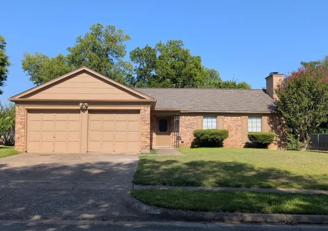 Photo 1 of Single family home for sale at 1703 Chittam Dr, Euless, TX 76039 | MLS# 21336454 | Listing updated on 2026-09-08