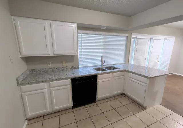 Photo 3 of Single family home for sale at 1703 Chittam Dr, Euless, TX 76039 | MLS# 21336454 | Listing updated on 2026-09-08