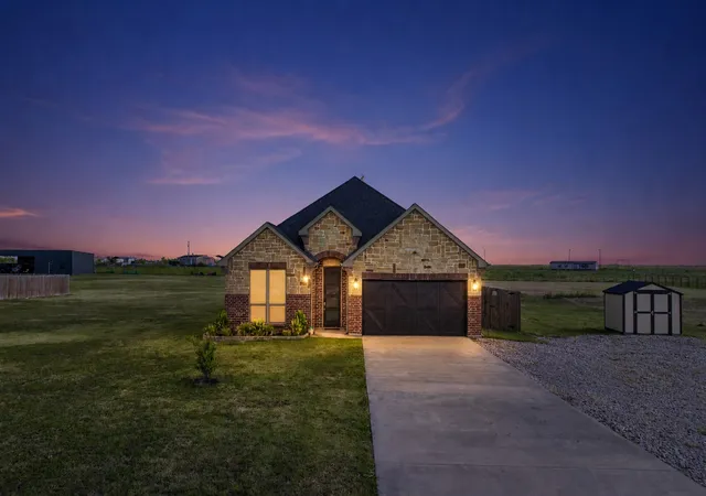 Photo 3 of Single family home for sale at 9689 County Road 4116, Kaufman, TX 75142 | MLS# 21336711 | Listing updated on 2026-10-03
