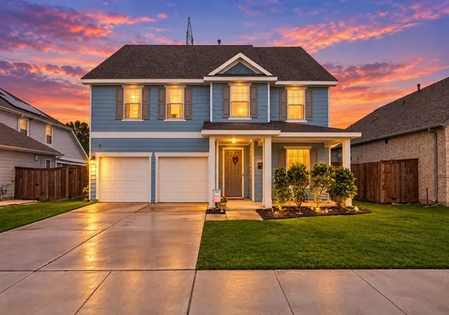 Photo 1 of Single family home for sale at 3110 Estuary Dr, Royse City, TX 75189 | MLS# 21337083 | Listing updated on 2026-09-12