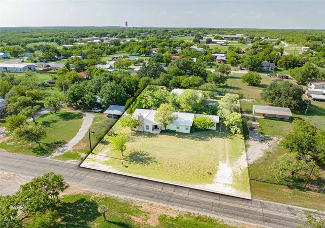 Photo 1 of Single family home for sale at 204 Fm 209 E, Woodson, TX 76491 | MLS# 21334301 | Listing updated on 2026-09-08