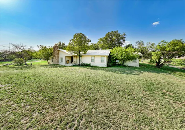 Photo 3 of Single family home for sale at 204 Fm 209 E, Woodson, TX 76491 | MLS# 21334301 | Listing updated on 2026-09-08