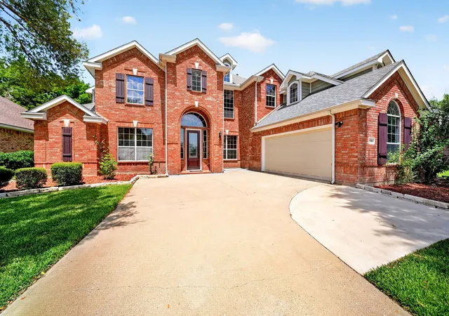 Single family home for sale at 9506 Pinehurst Dr, Rowlett, TX 75089 | MLS# 21333283