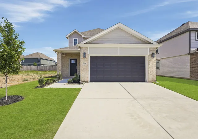 Photo 1 of Single family home for sale at 2416 Southern Magnolia Dr, Fort Worth, TX 76123 | MLS# 21337293 | Listing updated on 2026-07-31