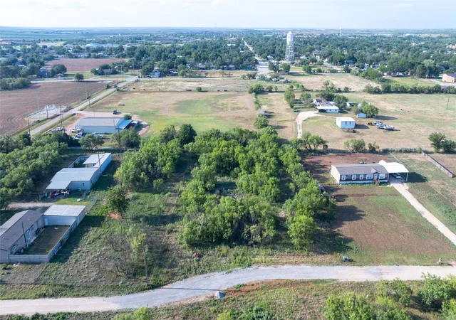 Photo 3 of Sale Pending at 130 Parks Ranch Rd, Merkel, TX 79536 | MLS# 21335660 | Listing updated on 2026-09-06