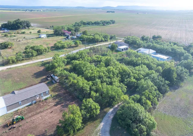 Photo 4 of Sale Pending at 130 Parks Ranch Rd, Merkel, TX 79536 | MLS# 21335660 | Listing updated on 2026-09-06