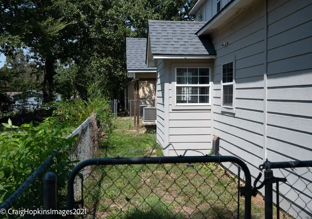 Photo 4 of Single family home for sale at 12152 Spur 364 Spur, Tyler, TX 75709 | MLS# 21337507 | Listing updated on 2026-10-02