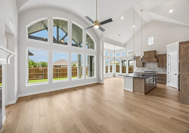 Photo 3 of Single family home for sale at 7606 Lanier Ln, Grand Prairie, TX 75054 | MLS# 21337697 | Listing updated on 2026-09-13