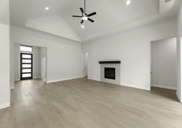 Photo 2 of Single family home for sale at 625 Country Brook Ln, Rockwall, TX 75087 | MLS# 21337780 | Listing updated on 2026-09-10