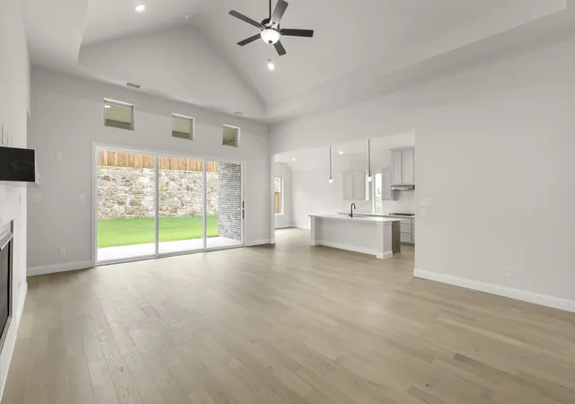 Photo 3 of Single family home for sale at 625 Country Brook Ln, Rockwall, TX 75087 | MLS# 21337780 | Listing updated on 2026-09-10