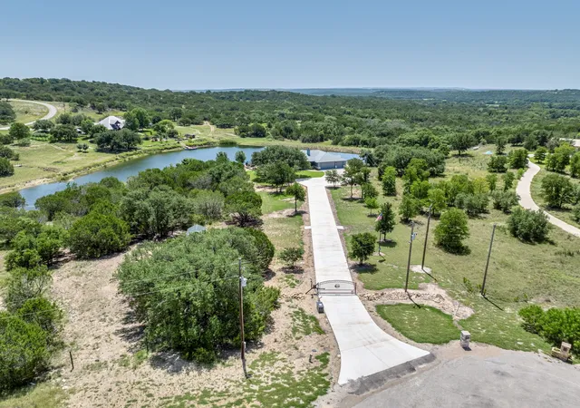 Photo 3 of Single family home for sale at 1665 Overlook Rdg, Bluff Dale, TX 76433 | MLS# 21335701 | Listing updated on 2026-09-13