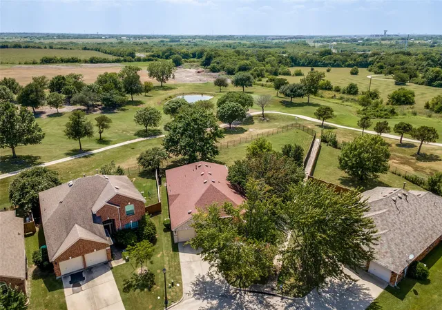 Single family home for sale at 8702 Nairn St, Rowlett, TX 75089 | MLS# 21336804