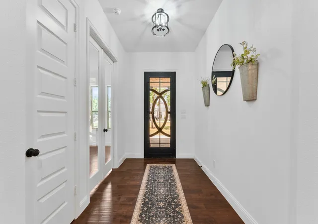 Photo 3 of Single family home for sale at 300 Seacross Ct, Seagoville, TX 75159 | MLS# 21337932 | Listing updated on 2026-09-12