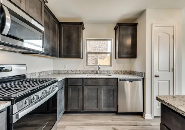 Photo 3 of Single family home for sale at 254 Shaw Creek Blvd, Ferris, TX 75125 | MLS# 21338031 | Listing updated on 2026-09-08