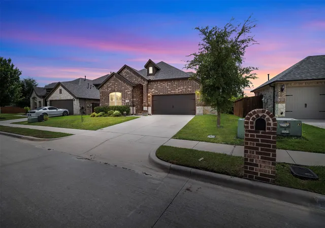 Photo 2 of Single family home for sale at 2526 Thayne Dr, Anna, TX 75409 | MLS# 21337952 | Listing updated on 2026-09-13