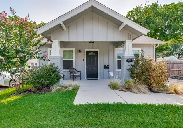 Photo 1 of Single family home for sale at 3233 Lubbock Ave, Fort Worth, TX 76109 | MLS# 21336003 | Listing updated on 2026-09-14