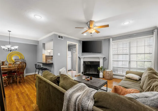Photo 3 of Condo for sale at 4800 Northway Dr #18A, Dallas, TX 75206 | MLS# 21338168 | Listing updated on 2026-09-11