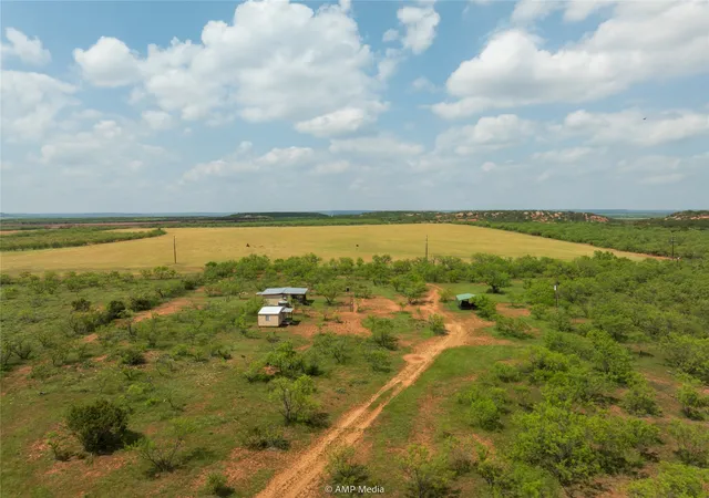 Photo 1 of House for sale at 1598 Fm 1086, Winters, TX 79567 | MLS# 21338332 | Listing updated on 2026-09-08