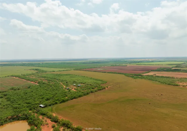 Photo 3 of House for sale at 1598 Fm 1086, Winters, TX 79567 | MLS# 21338332 | Listing updated on 2026-09-08