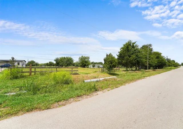Photo 4 of Land for sale at 2308 County Road 3417, Wills Point, TX 75169 | MLS# 21324346 | Listing updated on 2026-08-02
