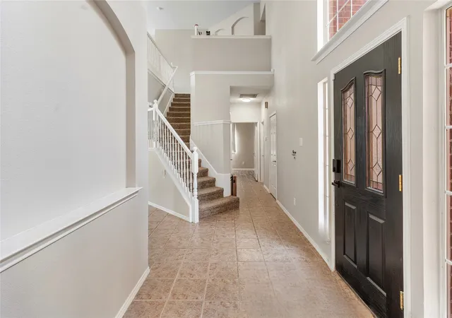 Photo 4 of Sale Pending at 1013 Larkspur Dr, Allen, TX 75002 | MLS# 21318243 | Listing updated on 2026-10-05