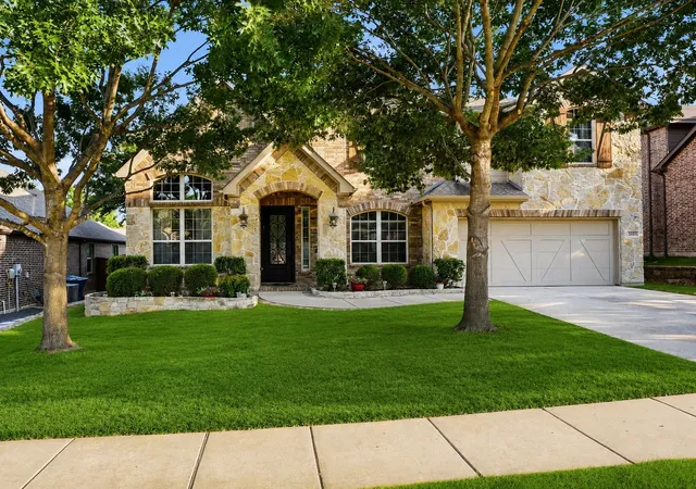 Photo 2 of Single family home for sale at 4305 Citabria Dr, Mc Kinney, TX 75072 | MLS# 21330918 | Listing updated on 2026-09-13