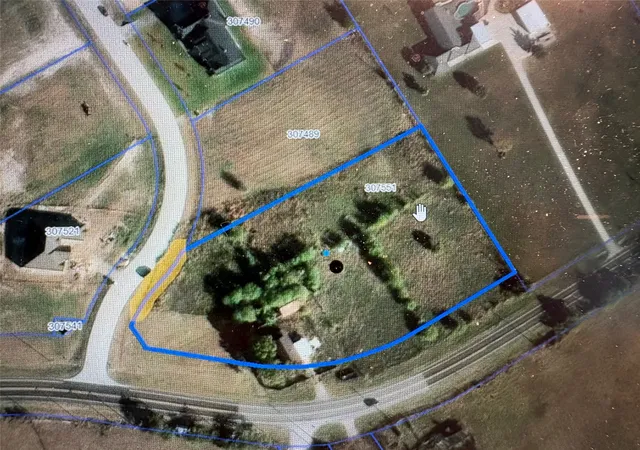 Photo 1 of Single family home for sale at 3801 E Fm 875, Midlothian, TX 76065 | MLS# 21324097 | Listing updated on 2026-09-10