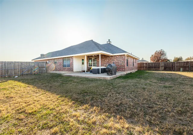 Photo 4 of Single family home for sale at 958 Swift Water Dr, Abilene, TX 79602 | MLS# 21338765 | Listing updated on 2026-07-29