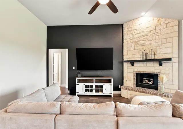 Photo 3 of Sale Pending at 6309 Starr Dr, Mc Kinney, TX 75071 | MLS# 21335673 | Listing updated on 2026-09-08