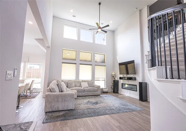 Photo 3 of Single family home for sale at 12135 Cotton Field Rd, Frisco, TX 75035 | MLS# 21338585 | Listing updated on 2026-09-12