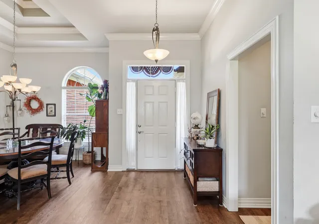 Photo 3 of Sale Pending at 313 Ithaca Dr, Longview, TX 75604 | MLS# 21338099 | Listing updated on 2026-09-21