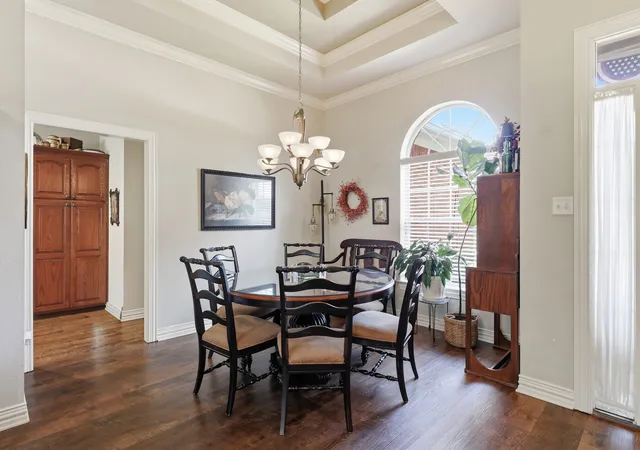 Photo 4 of Sale Pending at 313 Ithaca Dr, Longview, TX 75604 | MLS# 21338099 | Listing updated on 2026-09-21