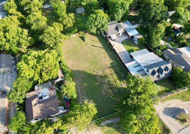 Photo 3 of Land for sale at 3348 E Overton Rd, Dallas, TX 75216 | MLS# 21338360 | Listing updated on 2026-09-15