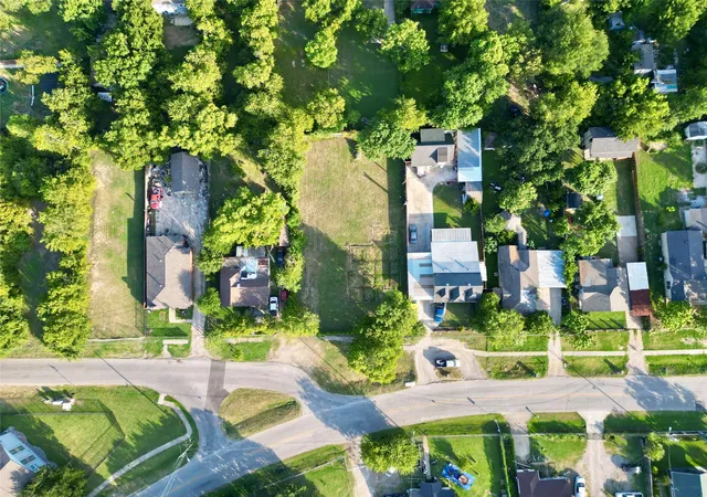 Photo 4 of Land for sale at 3348 E Overton Rd, Dallas, TX 75216 | MLS# 21338360 | Listing updated on 2026-09-15