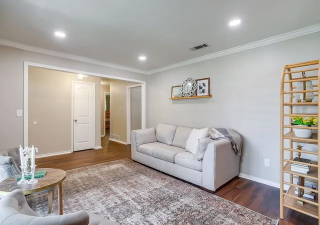 Photo 4 of Single family home for sale at 3817 Lawndale Ave, Fort Worth, TX 76133 | MLS# 21338988 | Listing updated on 2026-09-08