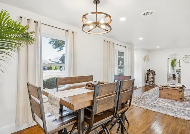 Photo 3 of Single family home for sale at 207 Joe White St, Rockwall, TX 75087 | MLS# 21336368 | Listing updated on 2026-09-13