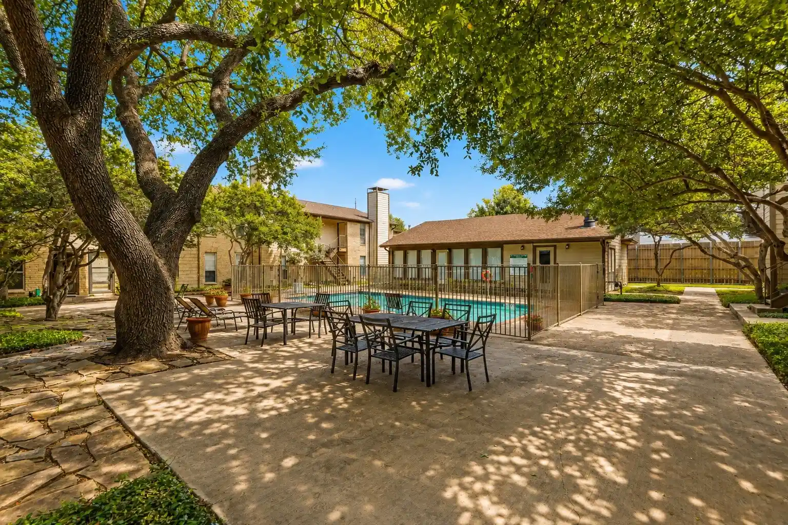 Listing Photo 26 - Condo for sale in 10650 Steppington Dr located at 10650 Steppington Dr, Dallas, TX 75230 - Unit #219
